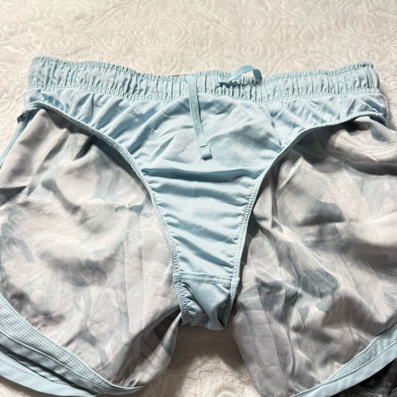 Nike Dri-FIT Gray Printed Running Shorts Women’s M - Picture 9 of 9